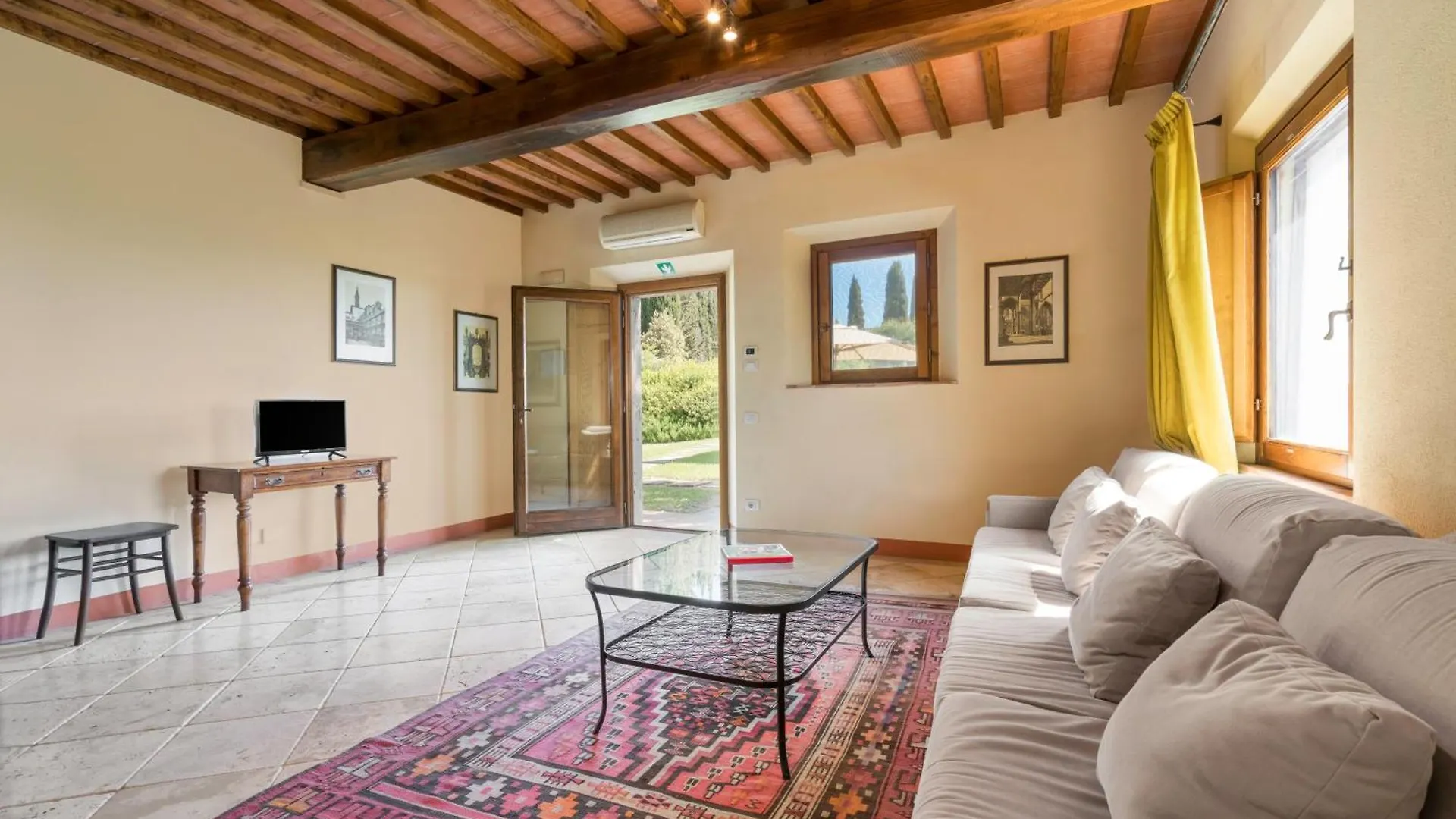Villa Montecarulli In San Gimignano Private Pool